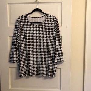 Kim Rogers black and white top